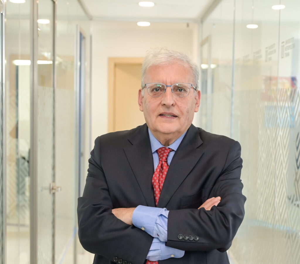 Prof. Dr. Petraq Milo – Dekan i Fakultetit të Ekonomisë