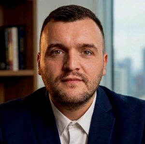 Dr. Fabian Pjetri