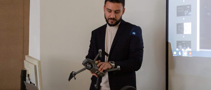 Leksion i hapur me temë “Inteligjenca Artificiale dhe Robotika në Startup-e